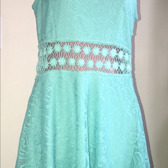 BaileyBlue Dress - Picture 2 of 3